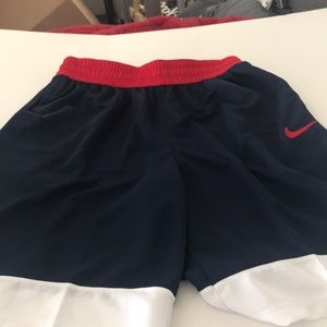 Brand new men’s Nike basketball shorts